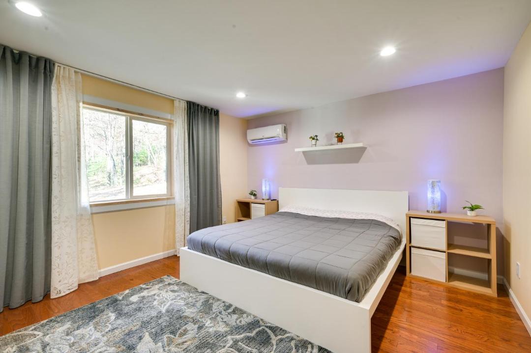 Photo of Bedroom in Points