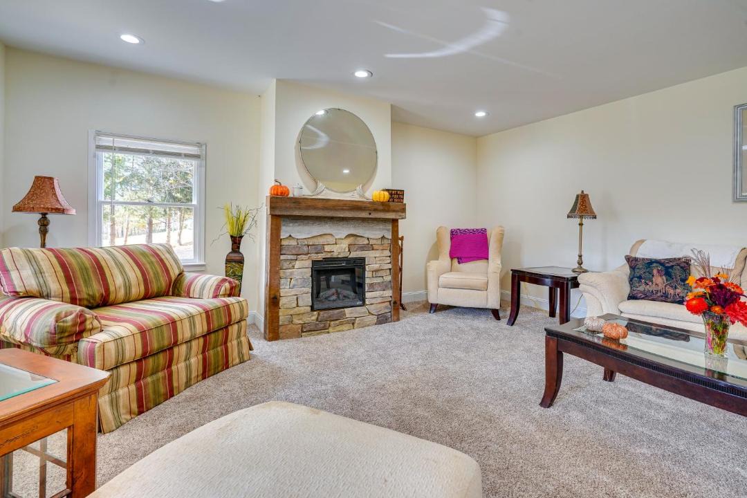Photo of Livingroom in Jackson