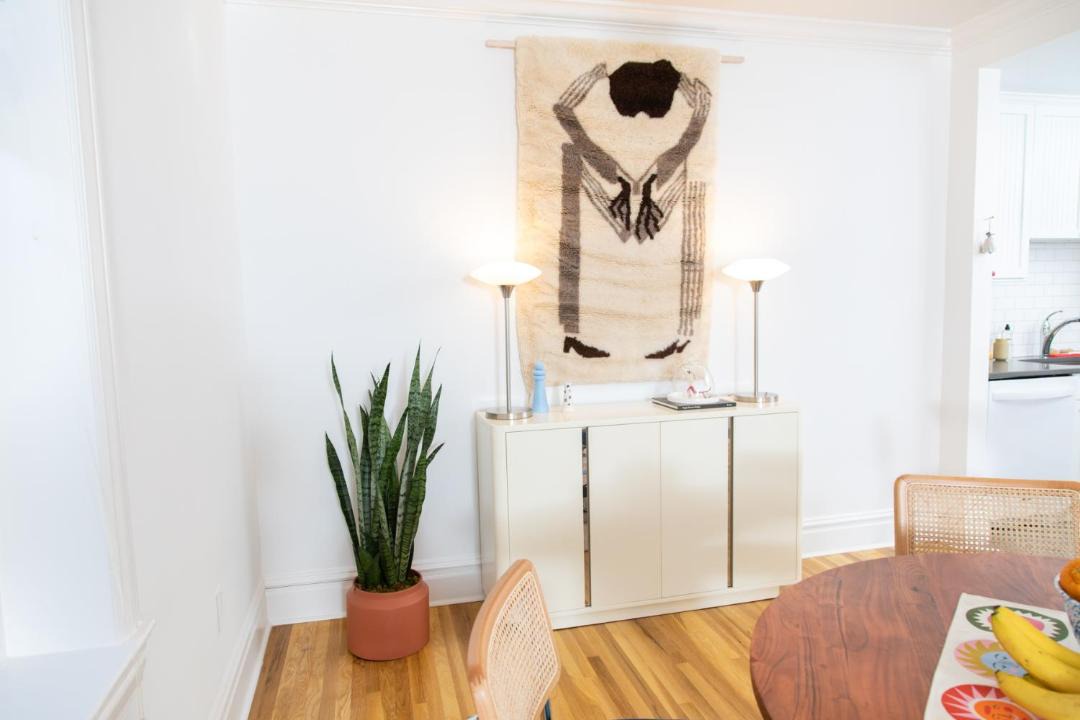 Photo of Livingroom in Center City