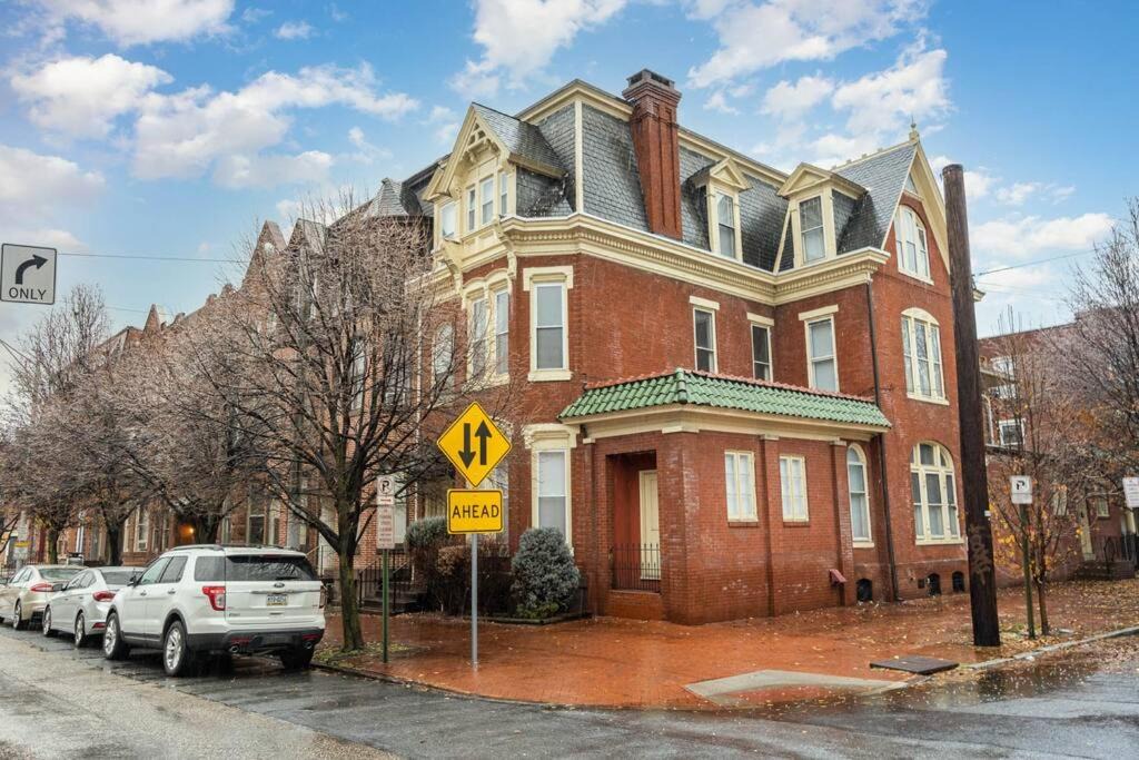 Photo of Buildings in Downtown Harrisburg