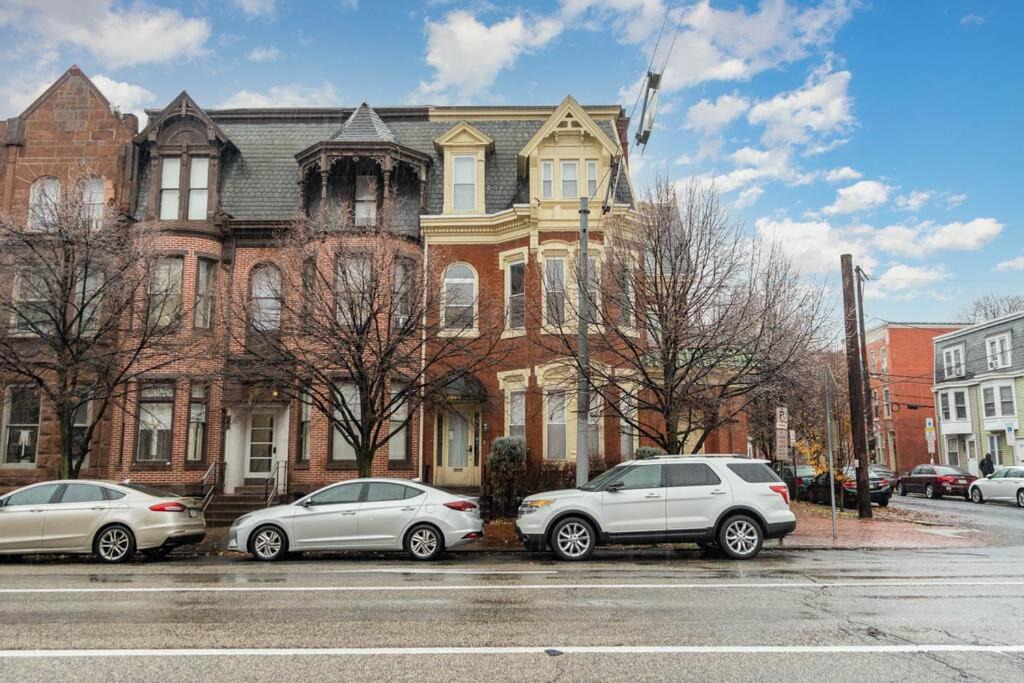 Photo of Buildings in Downtown Harrisburg