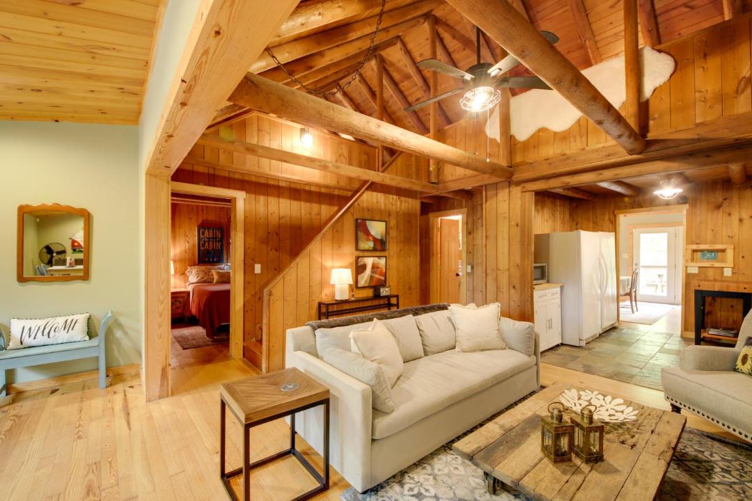 Photo of Livingroom in Bath