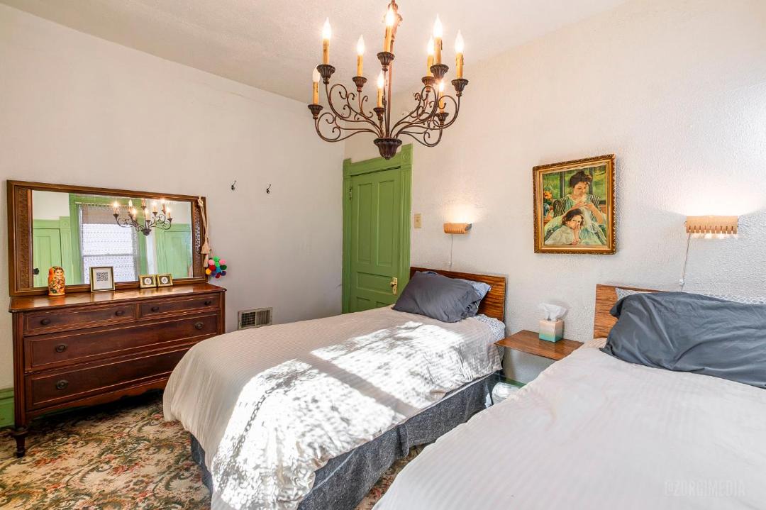 Photo of Bedroom in Homestead