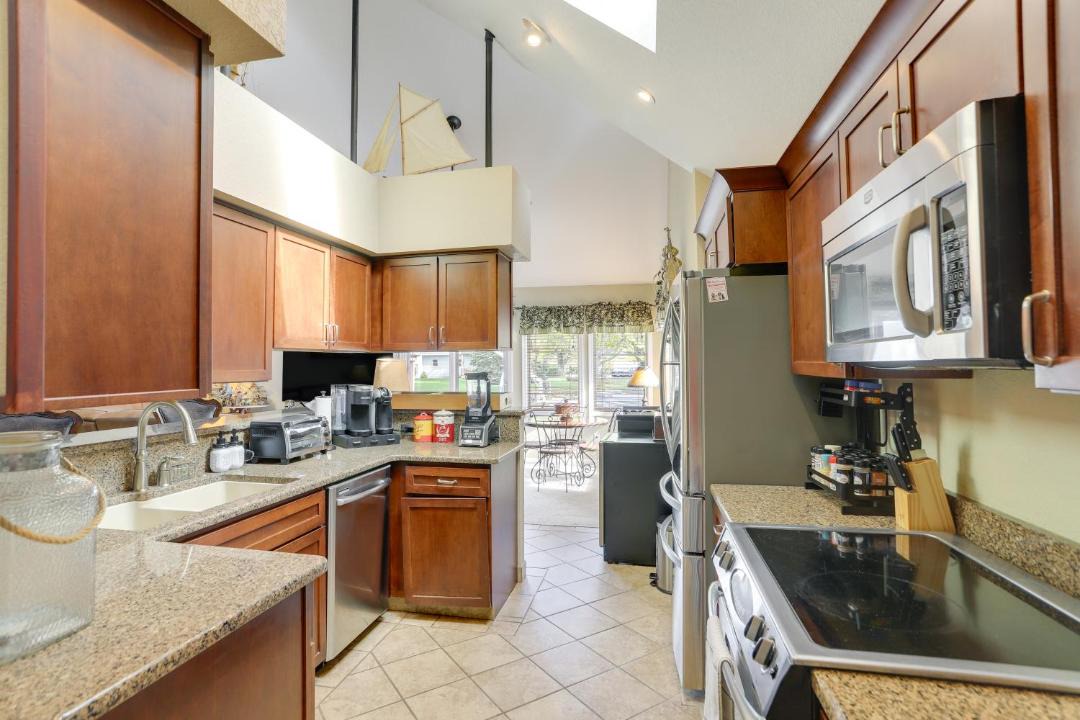Photo of Kitchen in Port Clinton