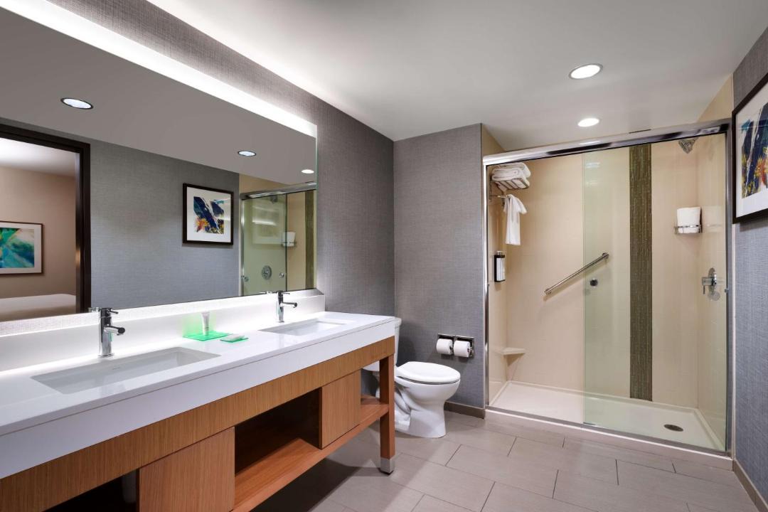 Photo of Bathroom in Central Business District