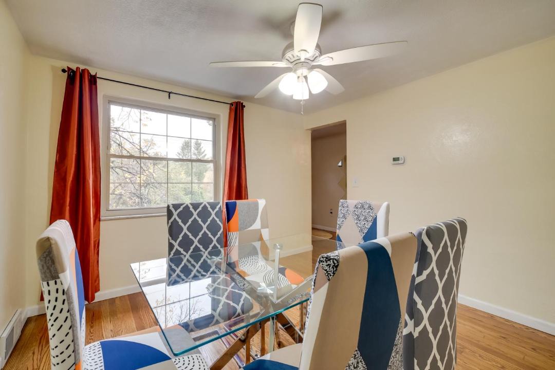 Photo of Livingroom in Mount Lebanon