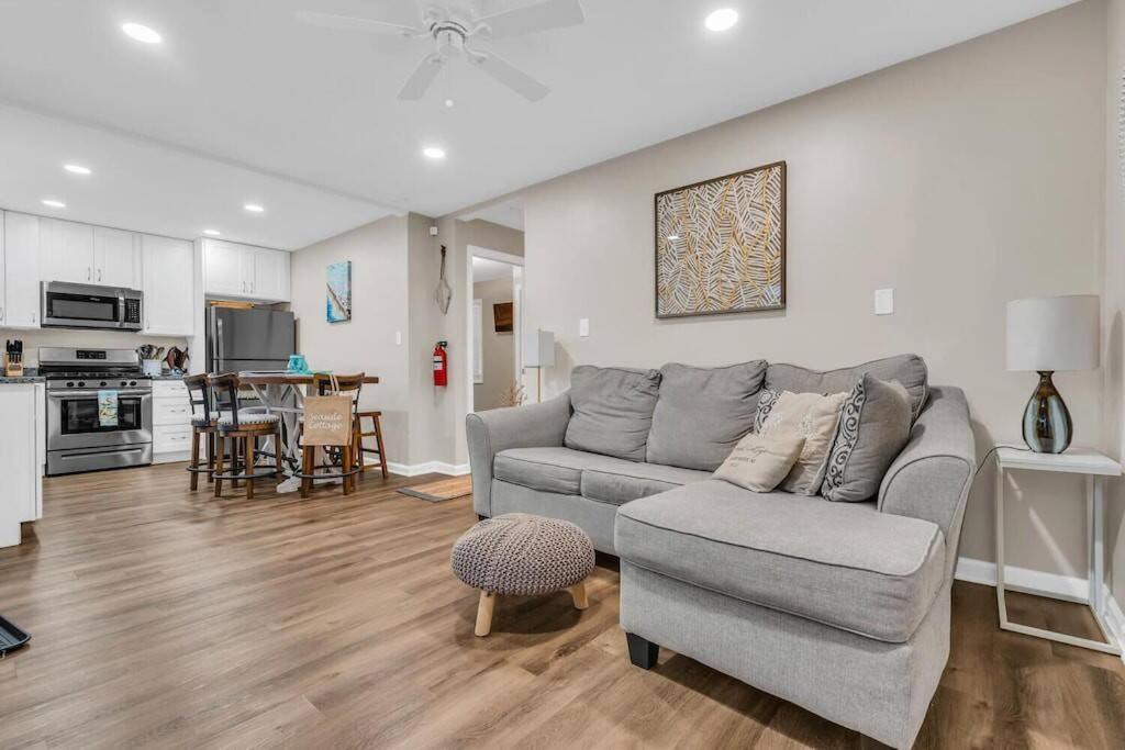 Photo of Livingroom in Seaside Heights
