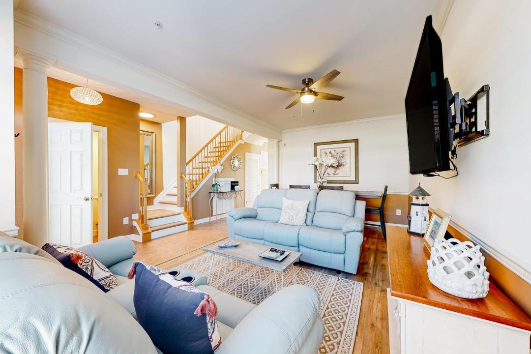 Photo of Livingroom in Villages of Five Points