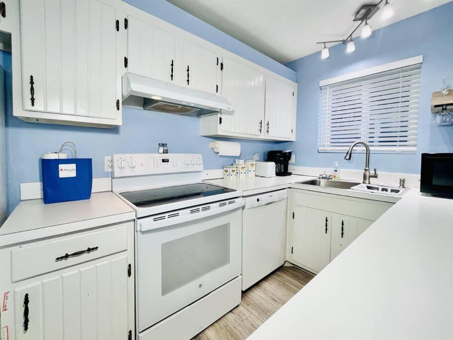 Photo of Kitchen in North Ocean City