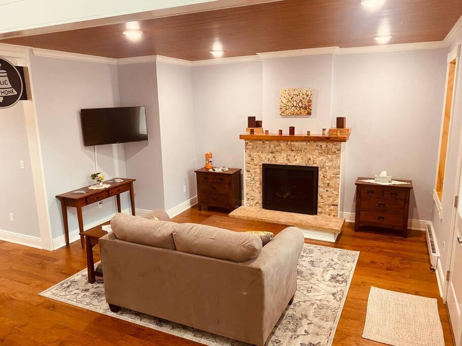 Photo of Livingroom in Wyalusing