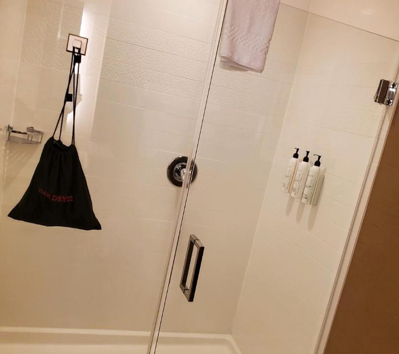 Photo of Bathroom in Pricedale