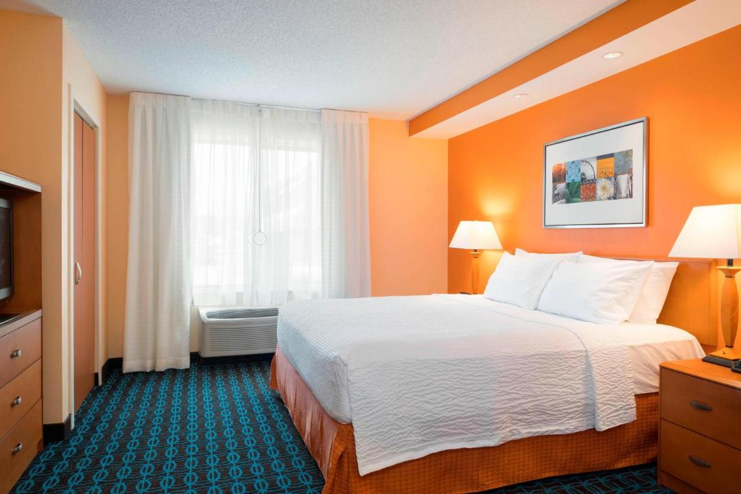 Photo of Bedroom in State College