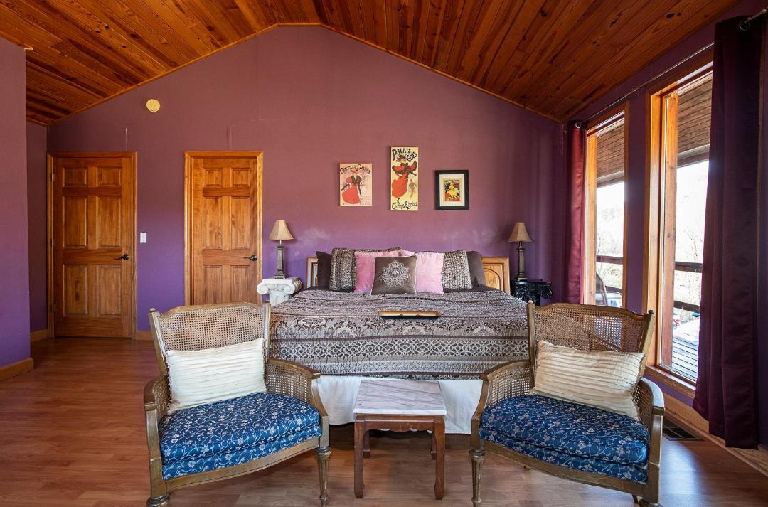 Photo of Livingroom in Mount Judea
