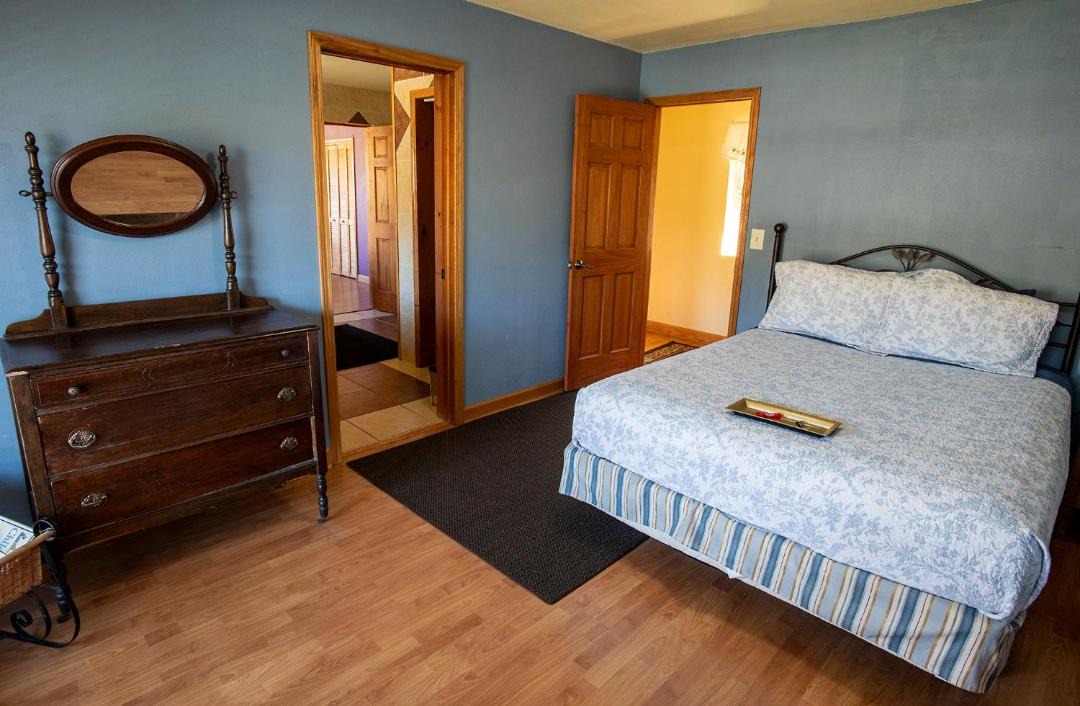 Photo of Bedroom in Mount Judea