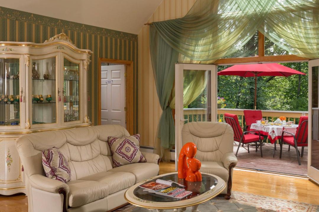 Photo of Livingroom in Stroudsburg