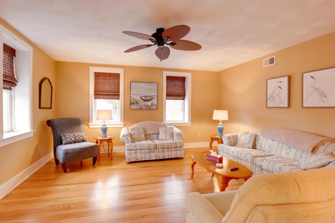 Photo of Livingroom in Himrod