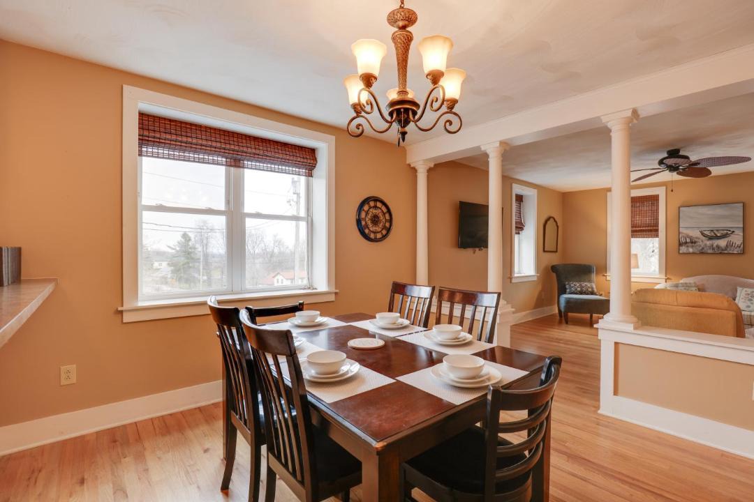 Photo of Livingroom in Himrod