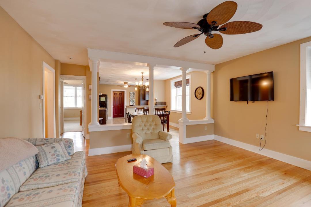 Photo of Livingroom in Himrod