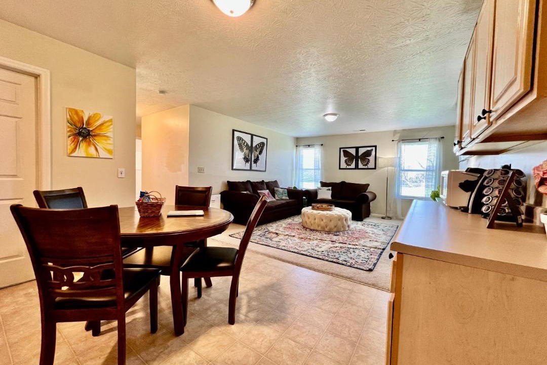 Photo of Livingroom in Monroe