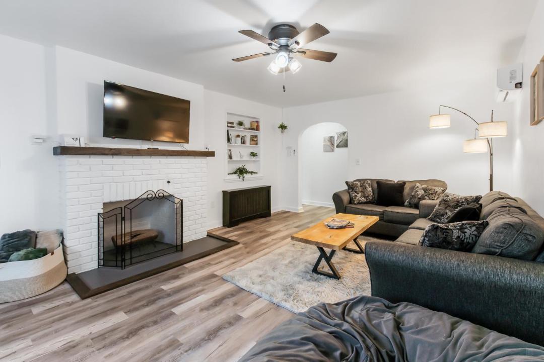 Photo of Livingroom in Ephrata