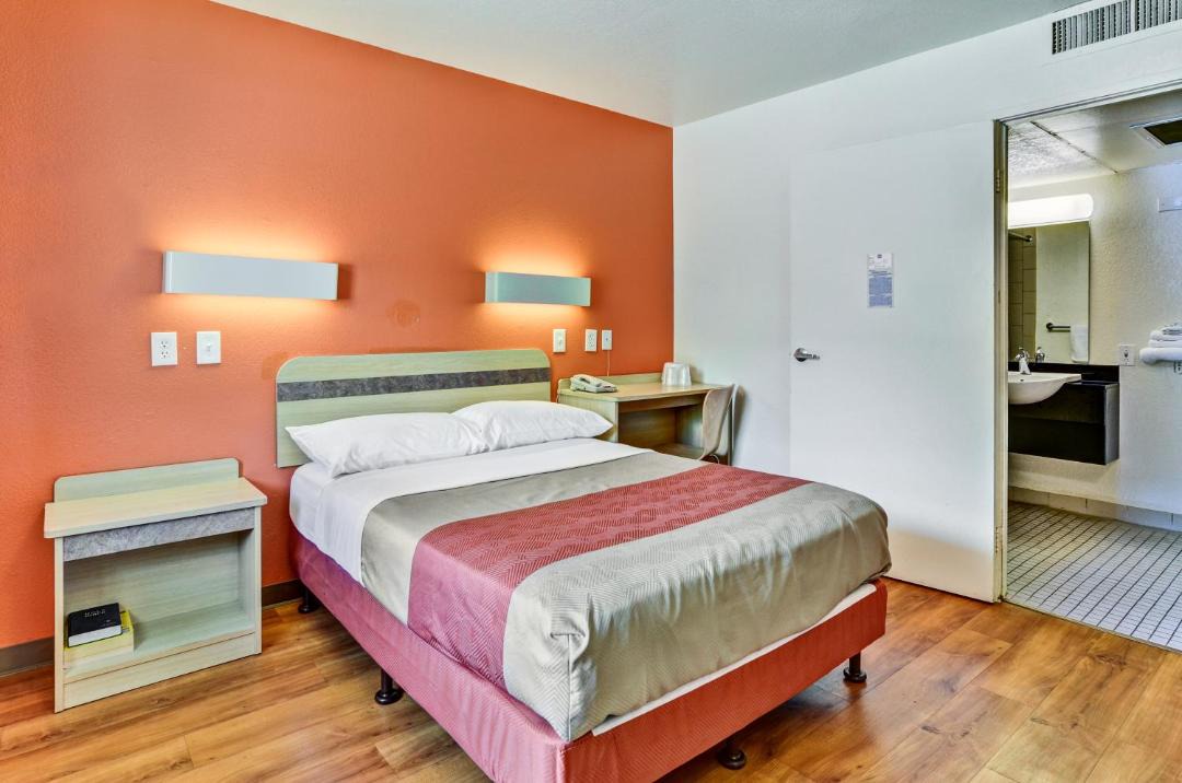 Photo of Bedroom in South Hills
