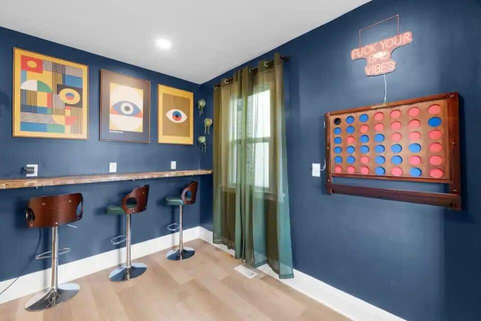 Photo of Livingroom in Glen Echo