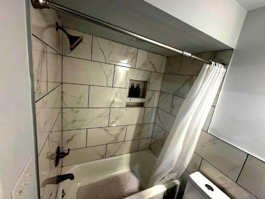 Photo of Bathroom in North Philadelphia East