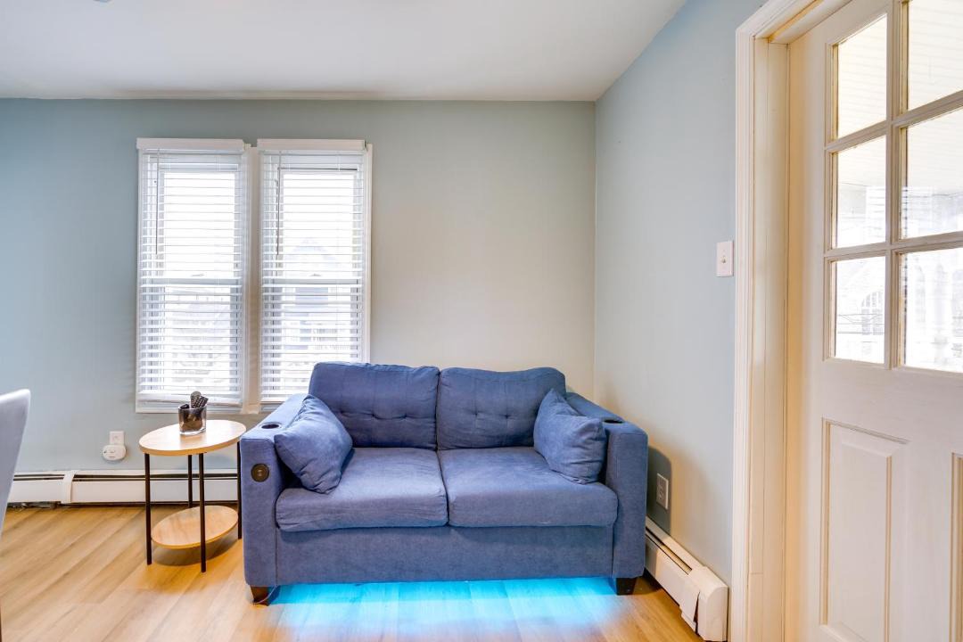 Photo of Livingroom in North End