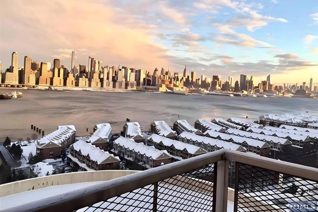Photo of Others in West New York