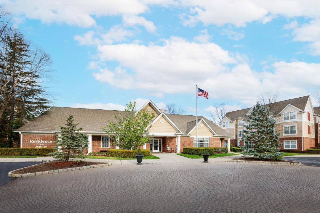 Photo of Buildings in Saddle River