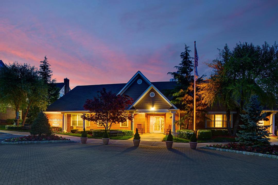 Photo of Buildings in Saddle River