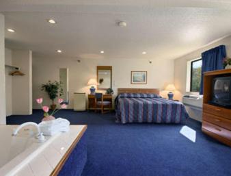 Photo of Bedroom in Delmont