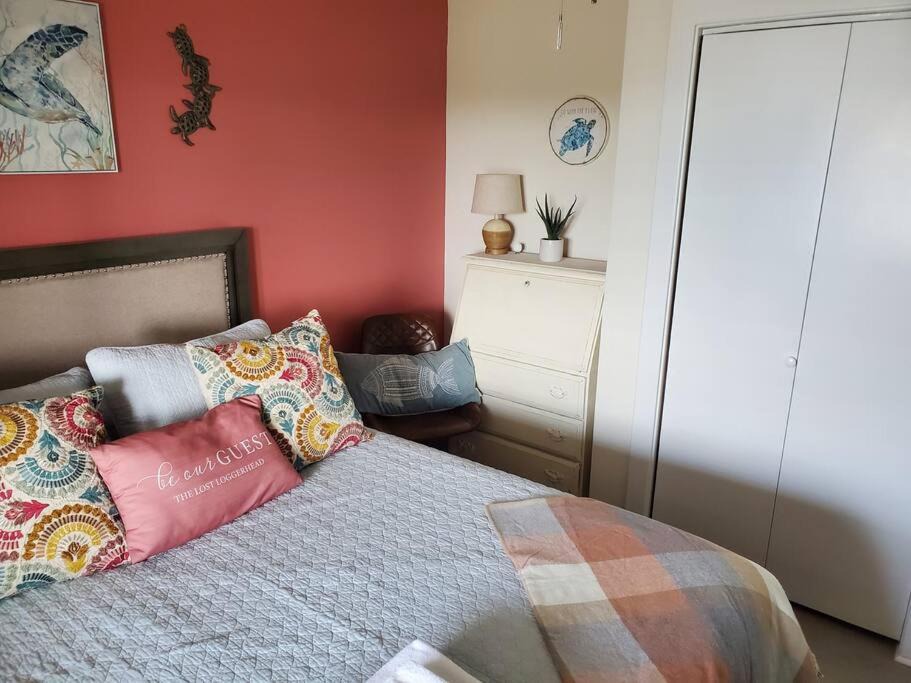 Photo of Bedroom in Avon