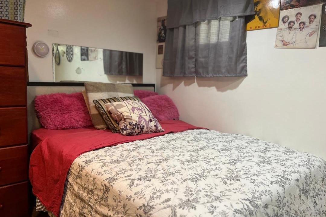 Photo of Bedroom in Belleville