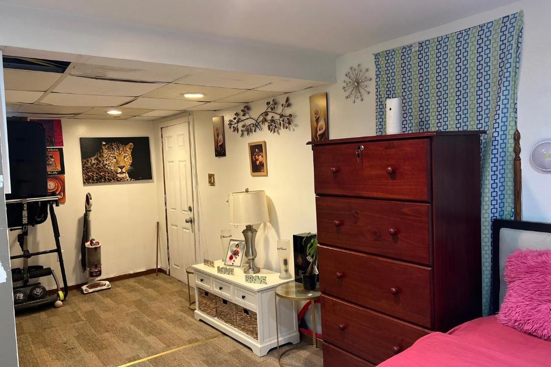 Photo of Bedroom in Belleville