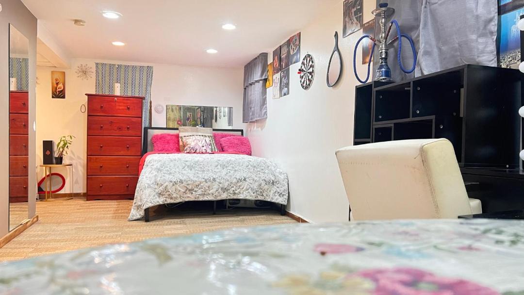 Photo of Bedroom in Belleville