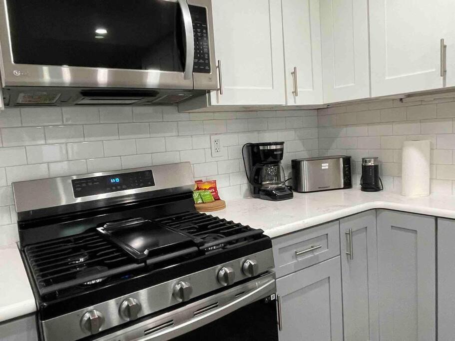 Photo of Kitchen in Communipaw