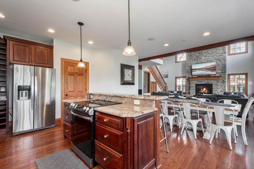 Photo of Kitchen in Waterfront Greens