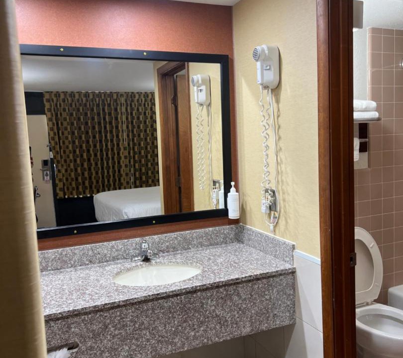Photo of Bathroom in Sweetwater