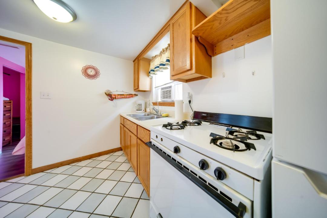 Photo of Kitchen in Geneva-on-the-Lake