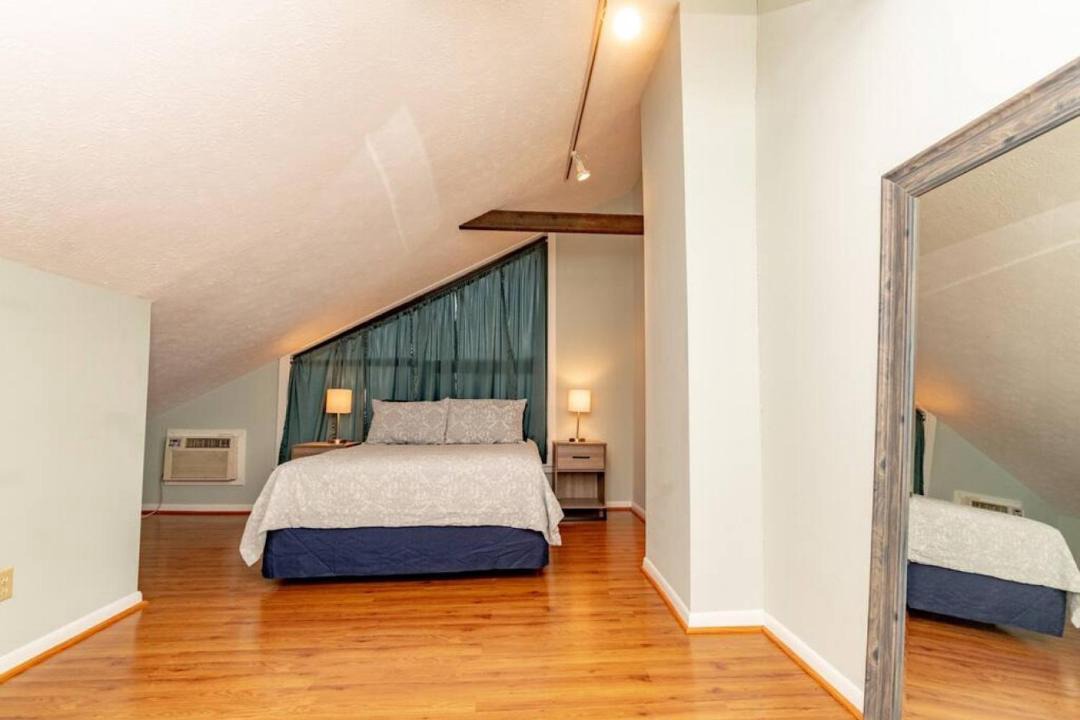 Photo of Bedroom in Mount Adams
