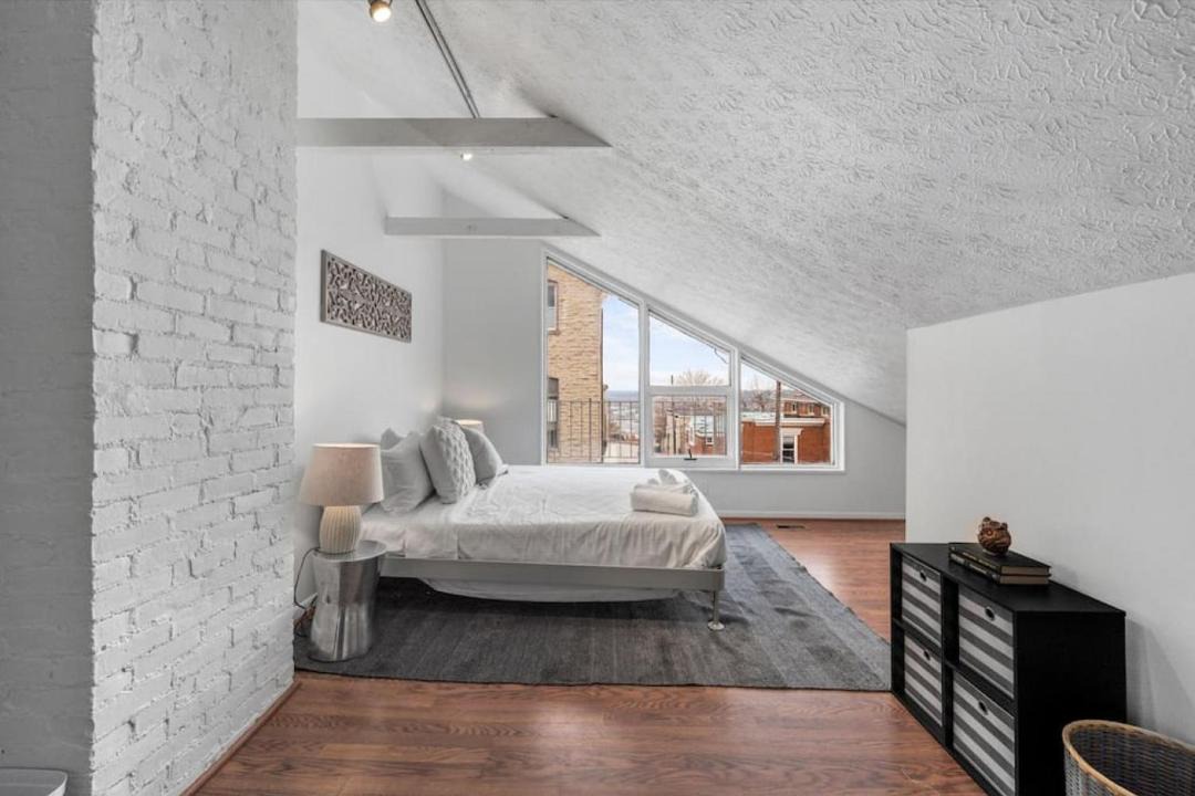 Photo of Bedroom in Mount Adams