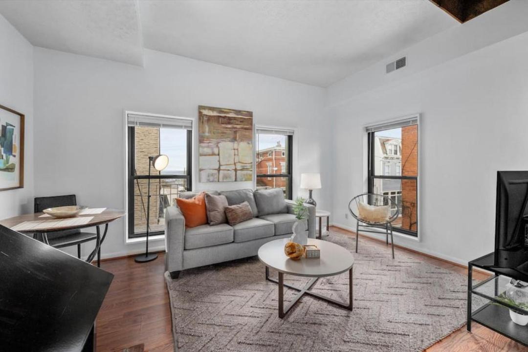Photo of Livingroom in Mount Adams