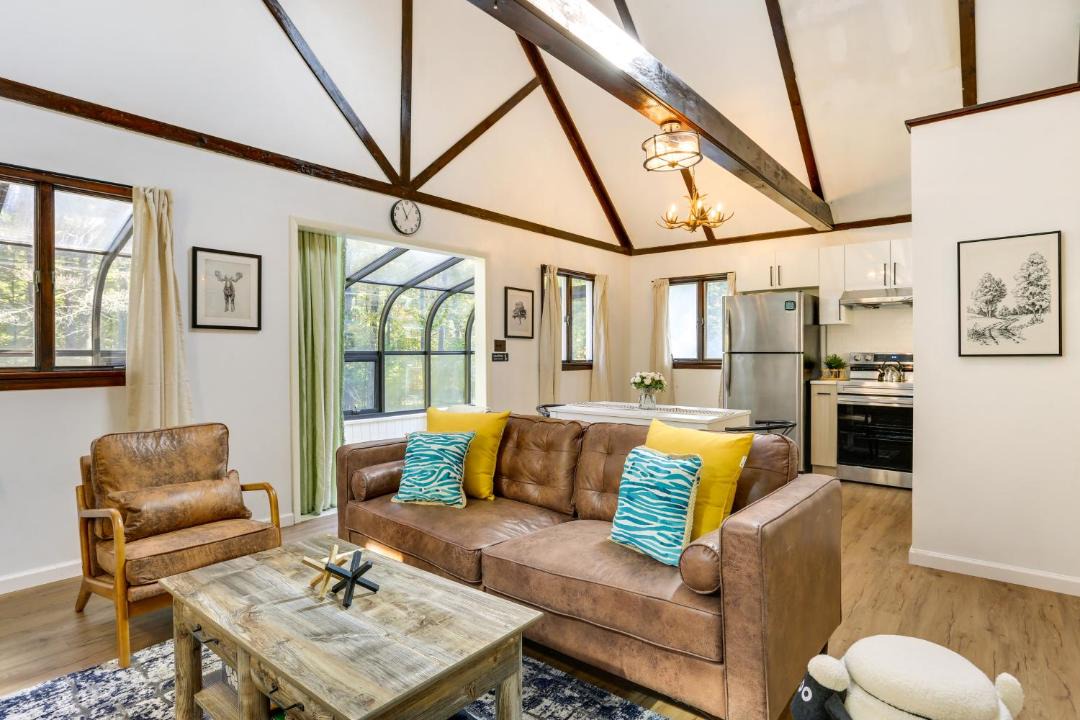 Photo of Livingroom in Town of Lumberland