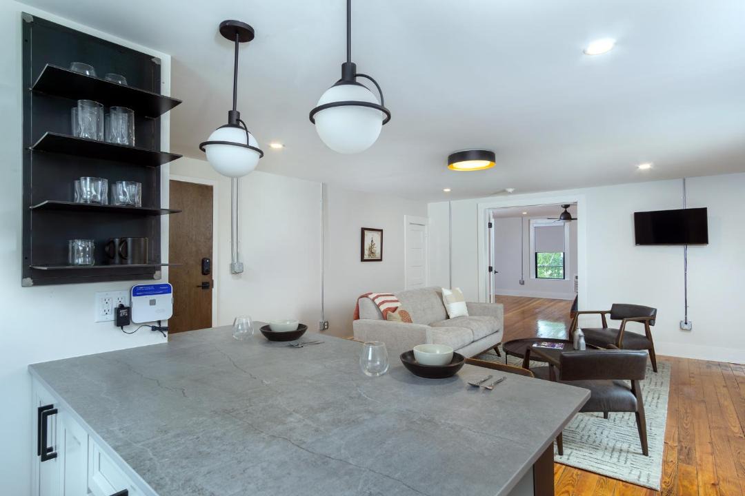 Photo of Livingroom in Black Mountain