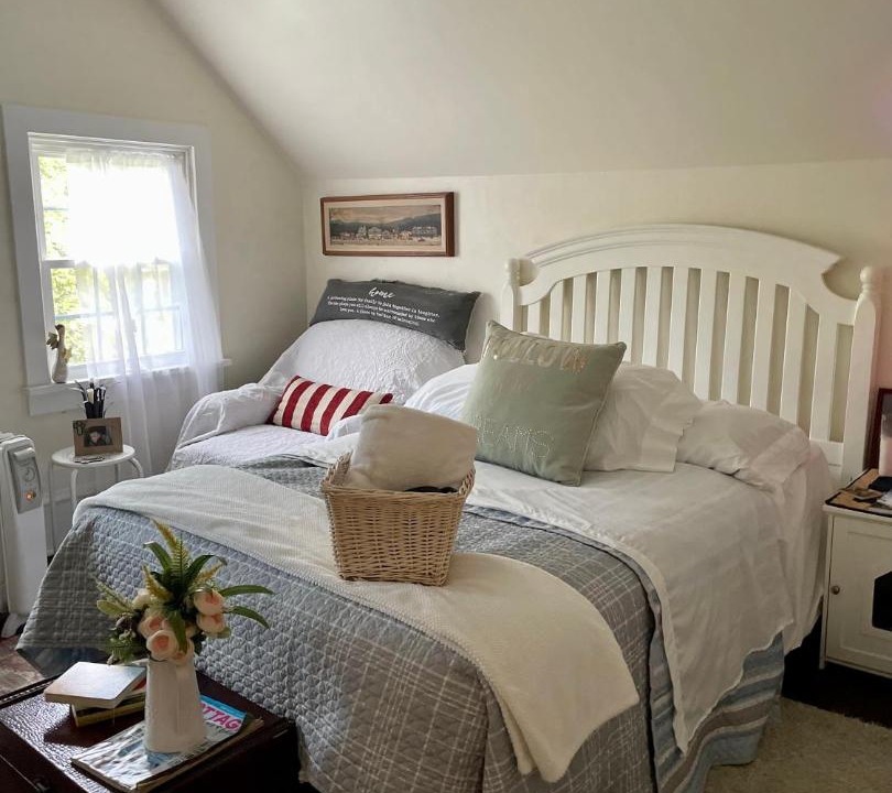 Photo of Bedroom in Sproul