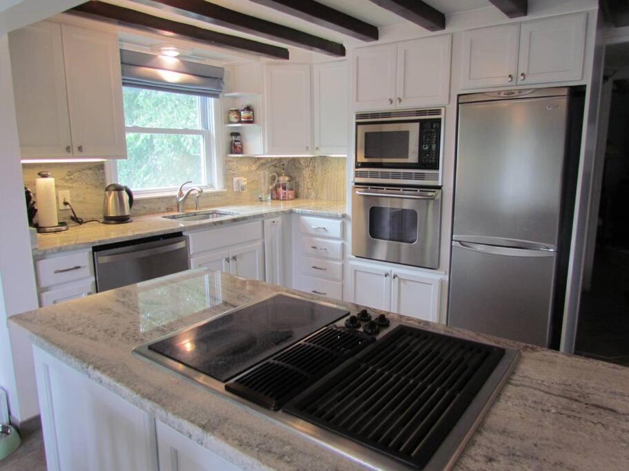 Photo of Kitchen in Lake Mohawk