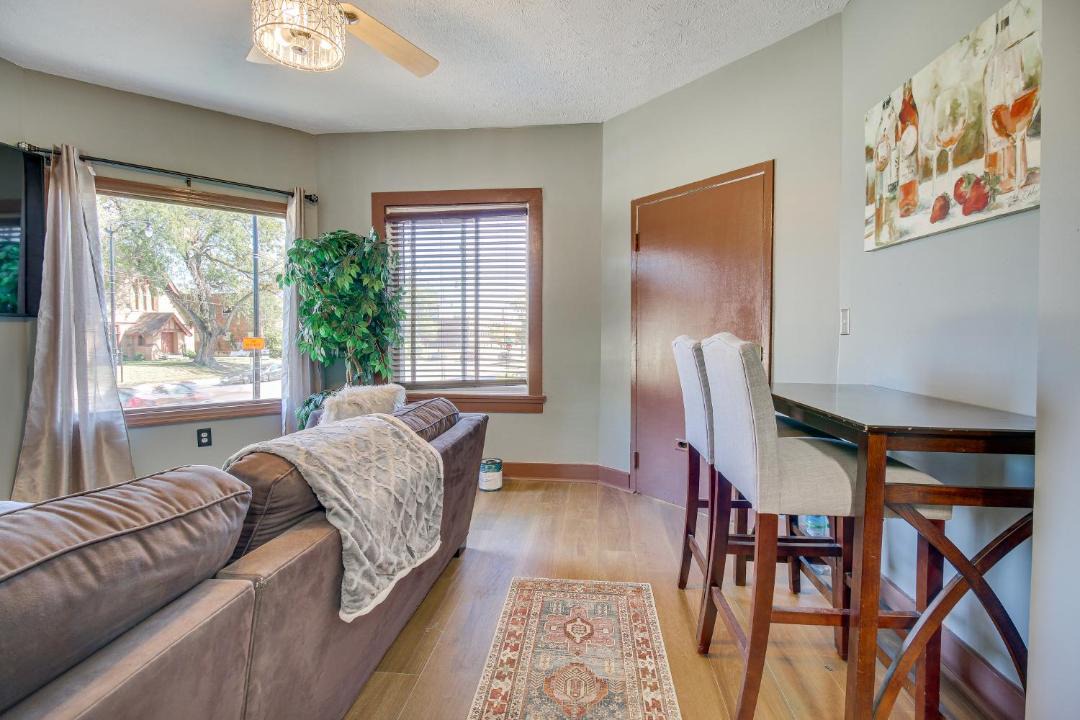 Photo of Livingroom in Dayton