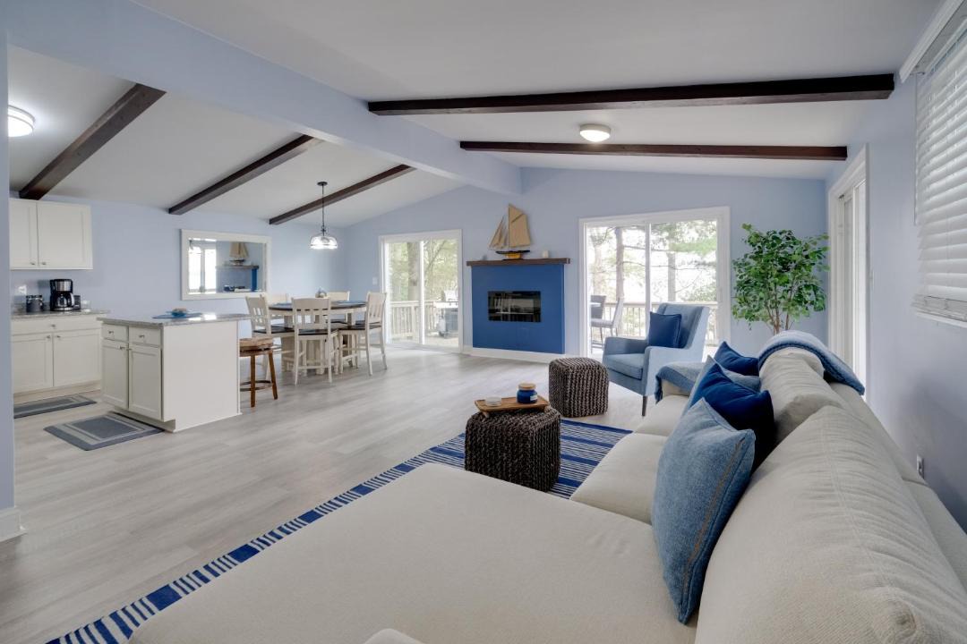 Photo of Livingroom in Chesapeake Ranch Estates-Drum Point