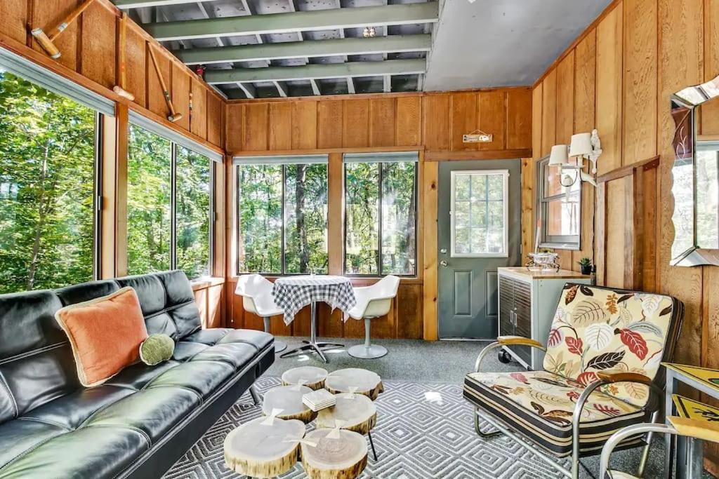 Photo of Livingroom in Bushkill
